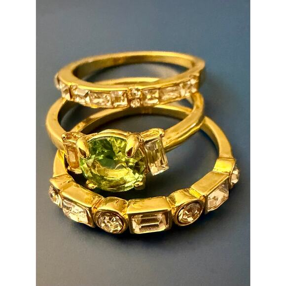 3set gold-plated rings light green solitaire Size 8 two clear bands CZ stones - Picture 1 of 5